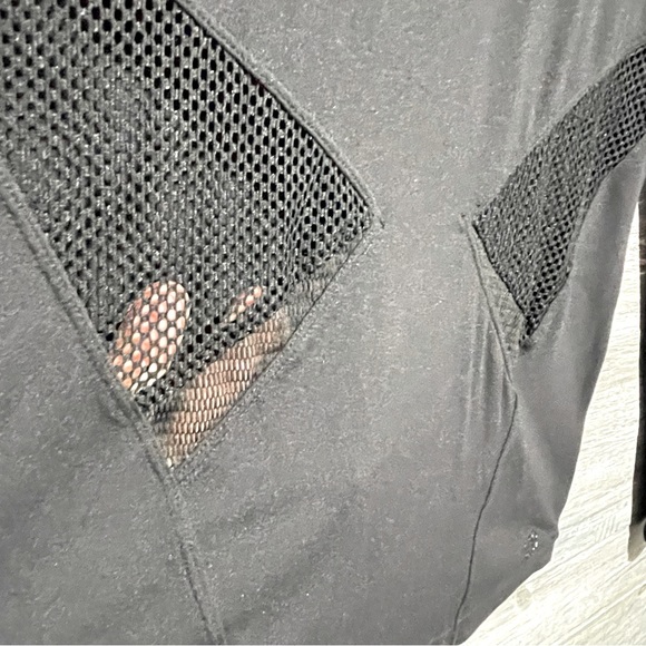 Splits59 Black Sexy Cut Out Mesh Long Sleeve Athletic Gym Running Top Size XS - Picture 5 of 11